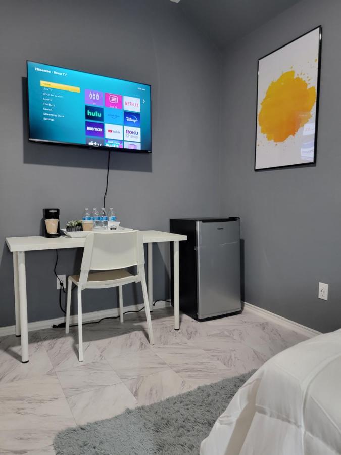 Nice & Cozy Bedroom At Gp'S جراند براري، تكساس المظهر الخارجي الصورة